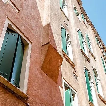 ホテル Venice Apartments ヴェネツィア